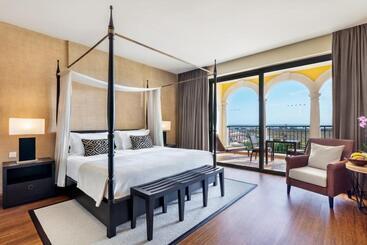Cascade Wellness Resort