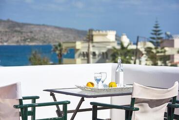 Eva Suites & Apartments