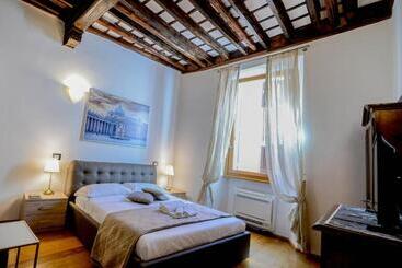 مسافرخانه Campo De Fiori Relais