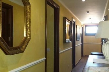 مسافرخانه Pitagora B&b