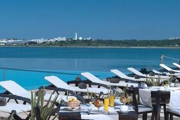 Agua Hotels Riverside
