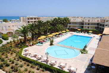 هتل Delfina Tropic Beach