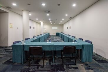 هتل Eurostars Oporto