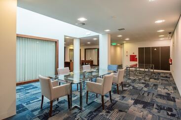 هتل Eurostars Oporto