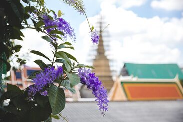 هتل Feung Nakorn Balcony Rooms And Cafe