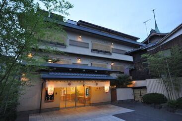 هتل Gion Ryokan Karaku