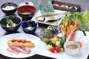 هتل Izu Ippeki Lake Lakeside Terrace