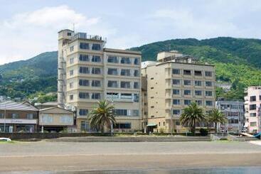 ホテル Kameya Rakan