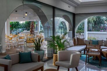 هتل Leonardo Kolymbia Resort Rhodes