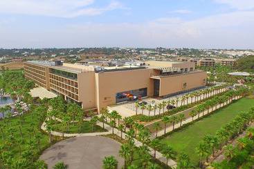 هتل Algarve Marriott Salgados Golf Resort & Conference Center
