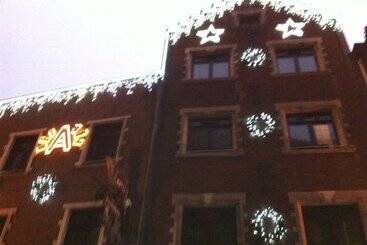 هتل P6 Antwerp