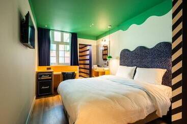 هتل P6 Antwerp