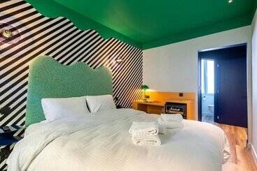 هتل P6 Antwerp