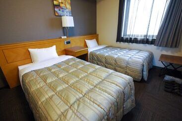 هتل Route Inn Hamamatsu Ekihigashi