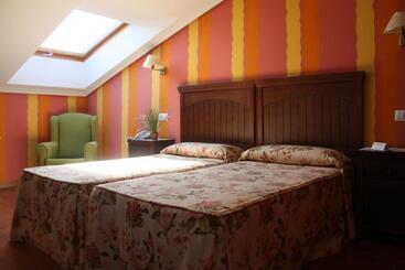هتل روستایی Casona Los Caballeros