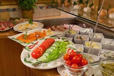 בית מלון כפרי Thermenhof Puchasplus Loipersdorf