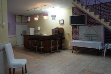 בית מלון כפרי Triângulo  Alojamento Local