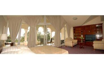 هتل Villa Vera