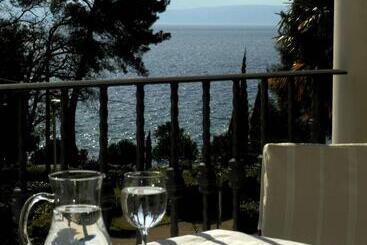 هتل Villa Vera
