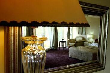 هتل Villa Vera