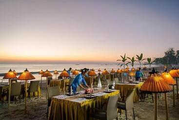 Amazing Ngapali Resort