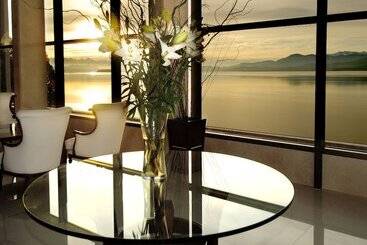 هتل Alma Del Lago Suites & Spa