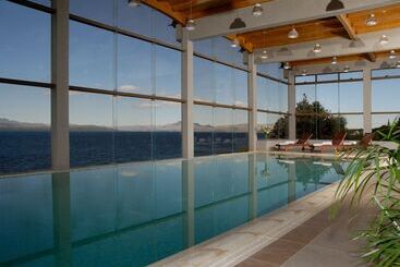 هتل Alma Del Lago Suites & Spa