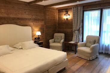 هتل Auberge De La Maison
