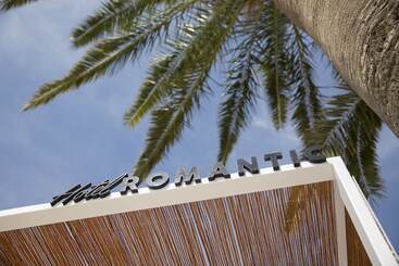 هتل Cabot Romantic  Adults Only