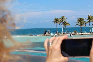 هتل Chabil Mar Luxury Villas   Guest Exclusive Beach Resort