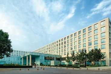 Otel Cordis  Beijing Capital Airport By Langham Hospitality Group