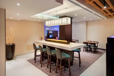 هتل Courtyard By Marriott New York Manhattan / Soho