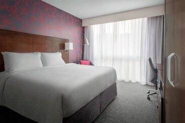 هتل Courtyard By Marriott New York Manhattan / Soho