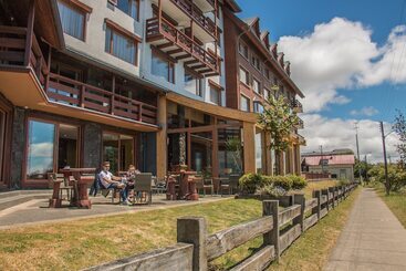 هتل Cumbres Puerto Varas
