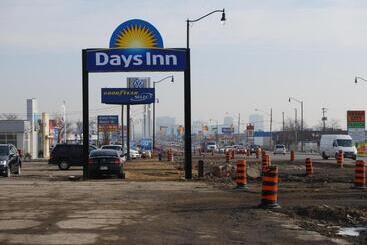 هتل Days Inn By Wyndham Brampton