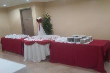 هتل Days Inn By Wyndham Brampton