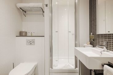 هتل Doubletree By Hilton  Amsterdam Centraal Station