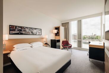 هتل Doubletree By Hilton  Amsterdam Centraal Station