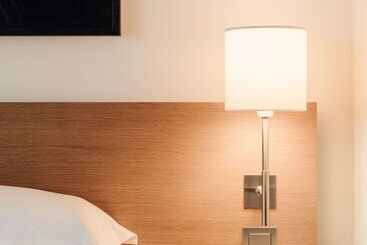 هتل Doubletree By Hilton  Amsterdam Centraal Station