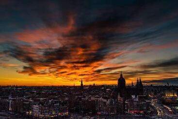هتل Doubletree By Hilton  Amsterdam Centraal Station