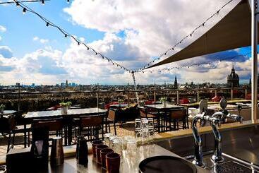 هتل Doubletree By Hilton  Amsterdam Centraal Station