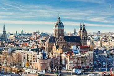 هتل Doubletree By Hilton  Amsterdam Centraal Station