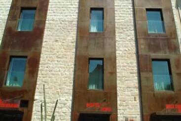 هتل El Homs Palace