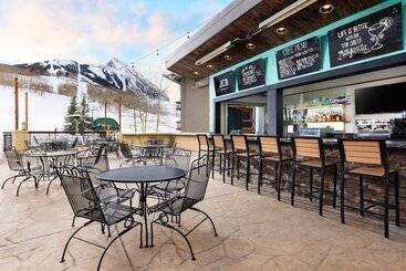 Elevation Hotel & Spa