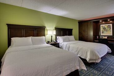 هتل Hampton Inn Dubois