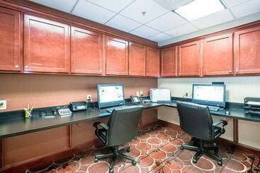 هتل Hampton Inn Montgomery South Airport