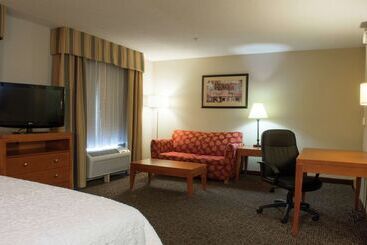 هتل Hampton Inn Montgomery South Airport