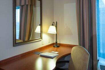 هتل Hampton Inn Montgomery South Airport