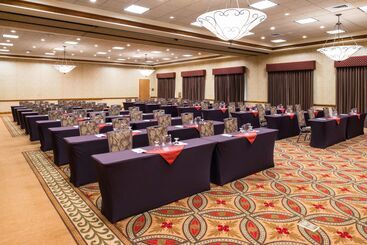 هتل Hampton Inn & Suites Coeur D  Alene