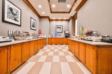 هتل Hampton Inn & Suites Coeur D  Alene